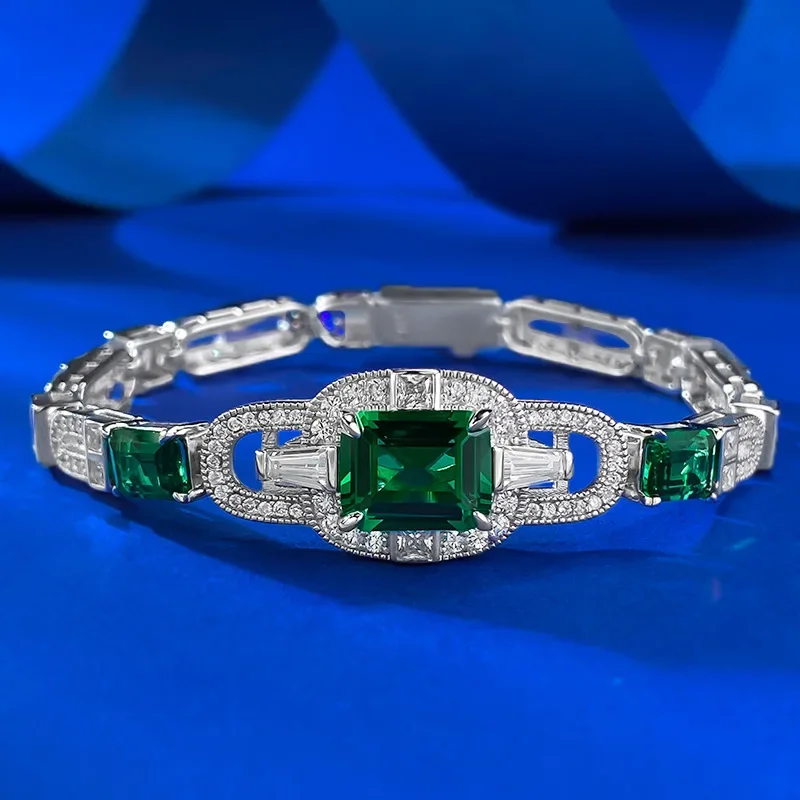 

2024 New S925 Silver Emerald 8 * 10 Bracelet with Feminine Temperament and High-end Feel, European and American Bracelet