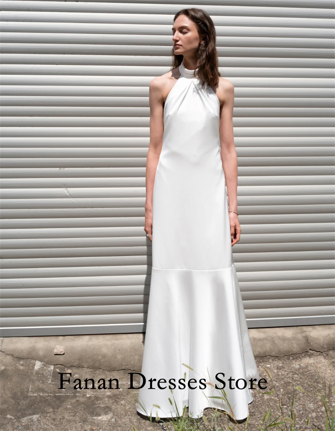 

FANAN Korea Halter Neck Silk Satin Sleeveless Backless Sheath Pleated Wedding Dresses 웨딩드레스 Ivory Customized Pretty Brid