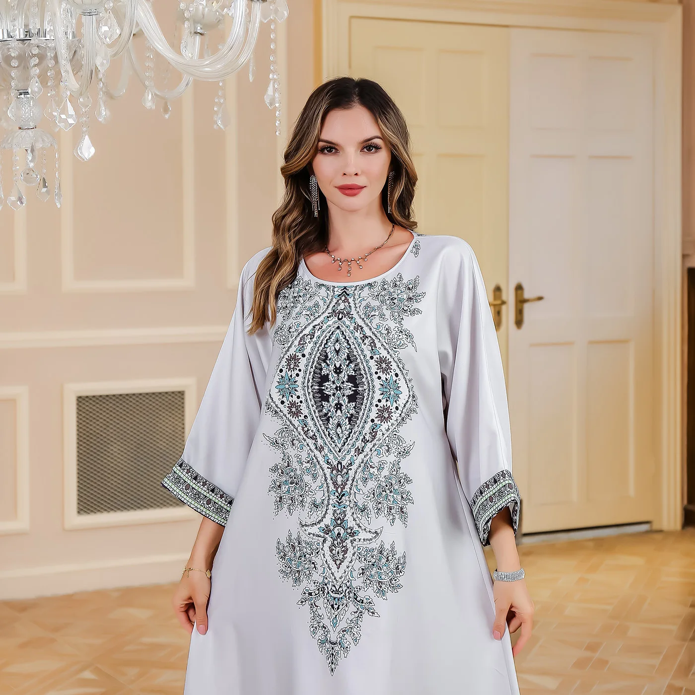 Luxury Dubai Abayas for Women Pearl Muslim Dress Turkey Robe Eid Djellaba Islam Clothing Ramadan Arabic Caftan Marocain Femme