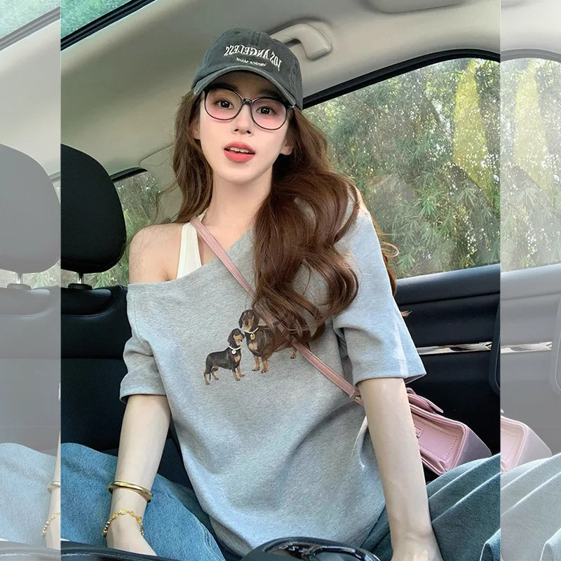 

Women T-shirt 2025 Summer New Women's Gray Short Sleeve T Shirt Off Shoulder Puppy Print Design American-Style Loose Top