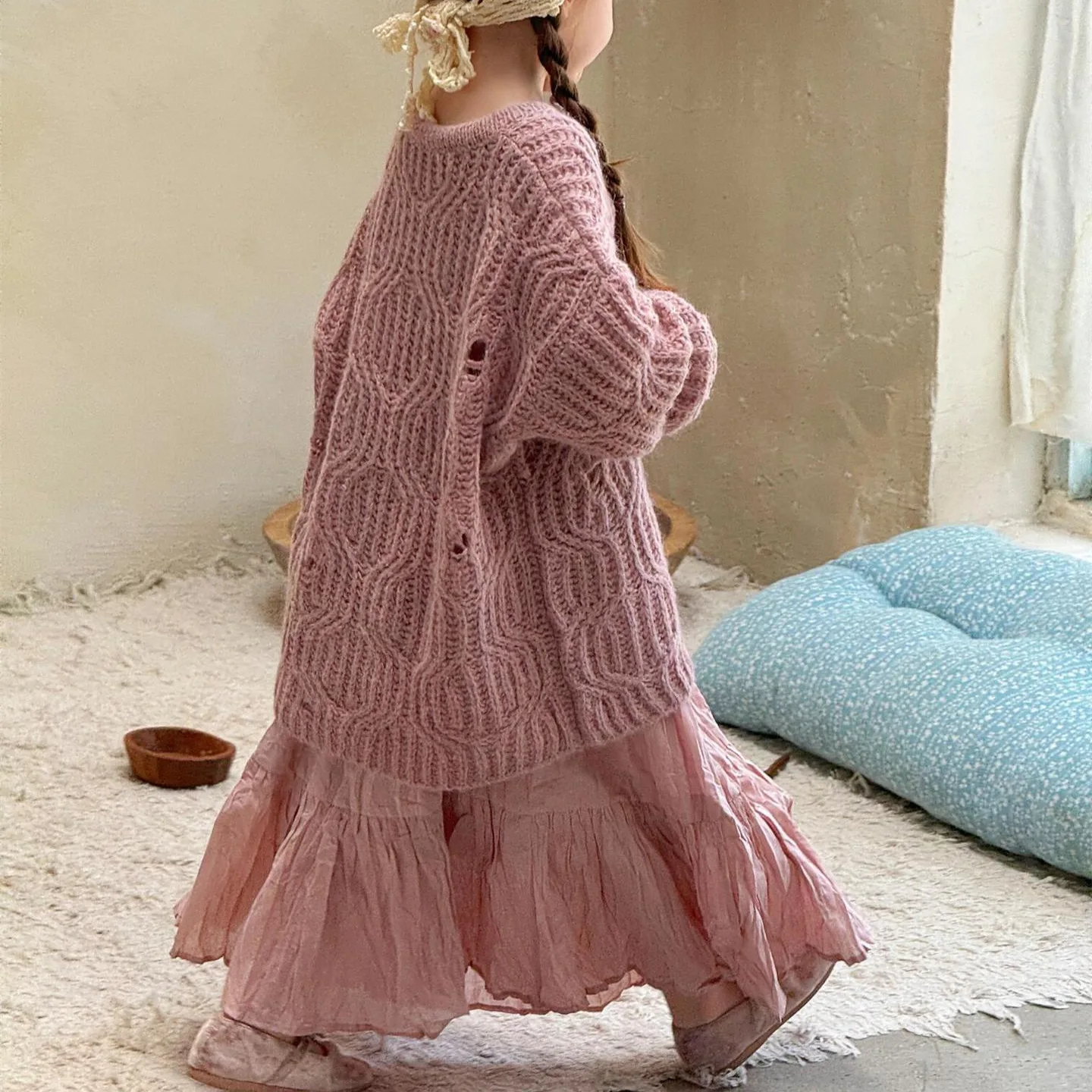 

Korean Children Clothing 2025 Autumn New Girls Sweater Casual Hollow Knitted Sweater Pullover Top Pink