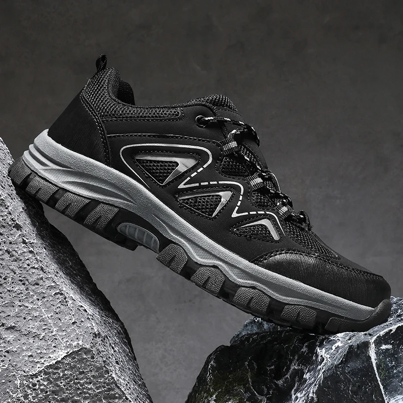 

Men's Lightweight Breathable Sneakers Outdoor Hiking Mountaineering Sports Shoes Comfortable Durable Running Shoes Summer New