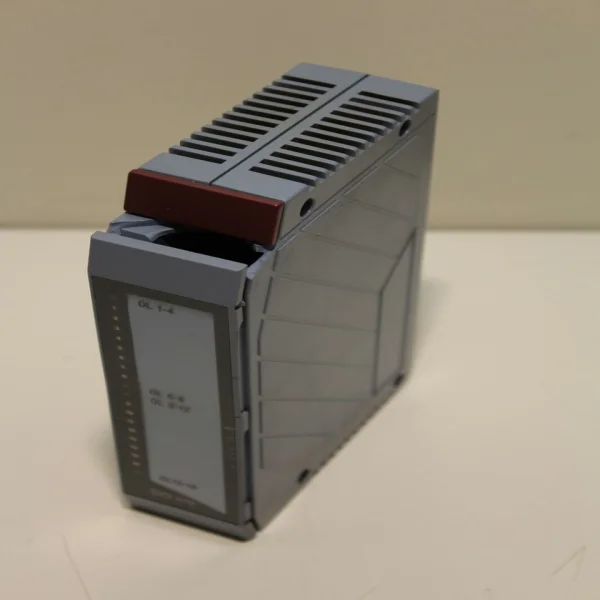 

R 3d04796 Совершенно новый оригинальный точечный ПЛК