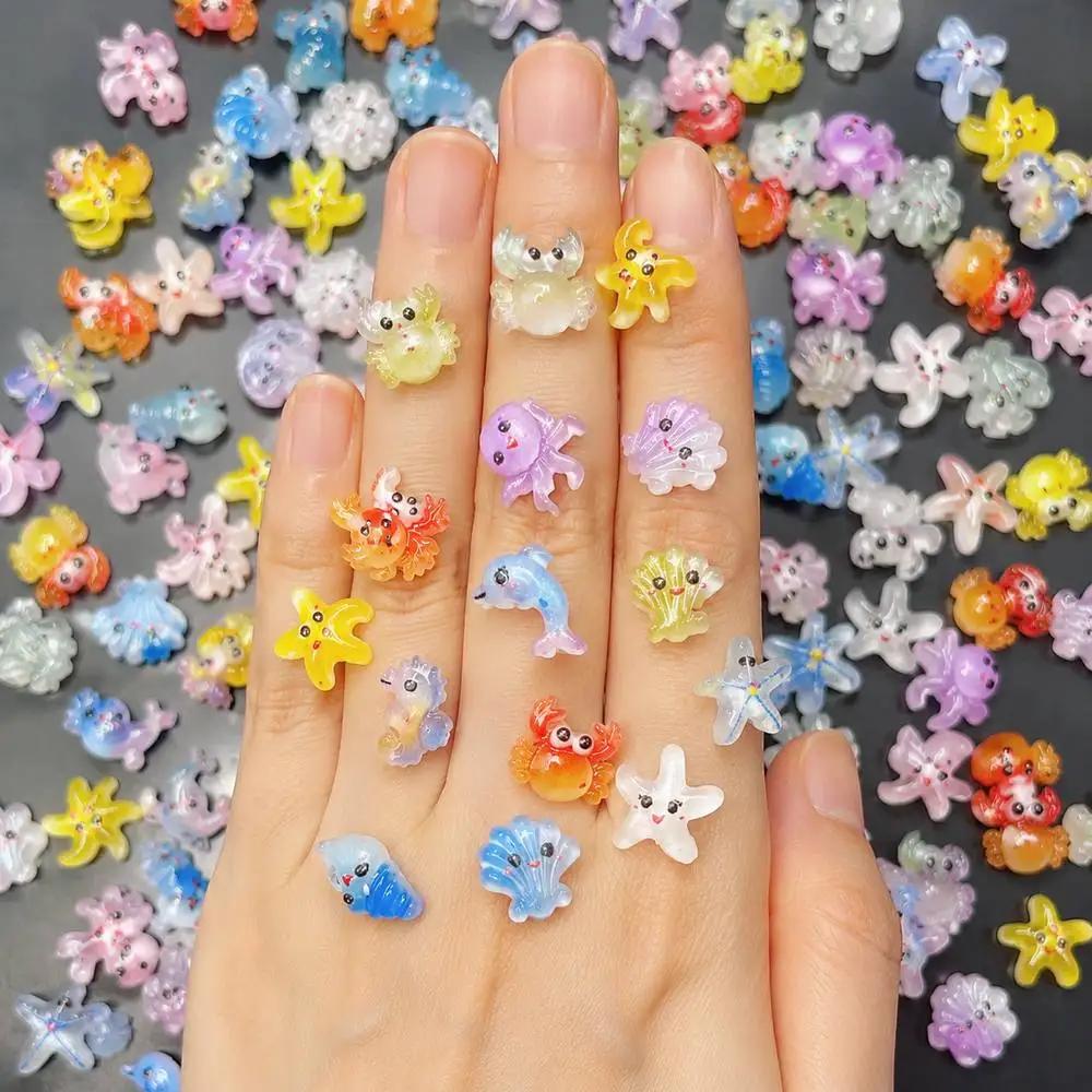 50Pcs Vivid Marine Animals Nail Charms Gradient Colors Sea Creatures Nail Art Decoration Healing Ocean Life Nail Ornament