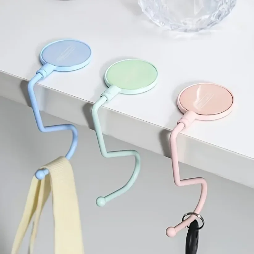 

Book Bag Hook Office Desk Non-Stick Traceless Desktop Hook Non-Slip Bottom Pad Clothes Key Holder Hanging Bag Artifact Cat hook