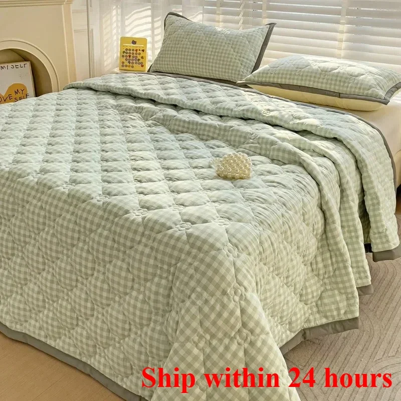 

2025 new Quilted Bedspread Plaid Style Bed Linen Thickened Bedsheet Home Blanket Skin-friendly Bed Cover (Pillowcase Need Order)