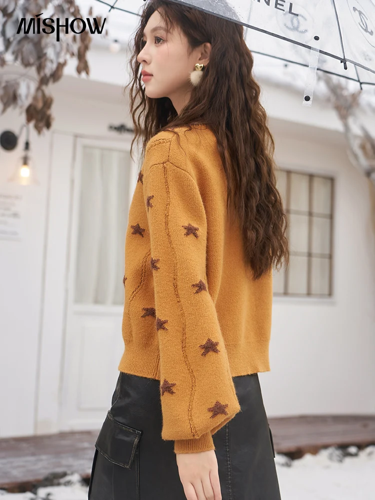 MISHOW French Star Graphic Orange Sweater Autumn Winter 2023 V Neck Lantern Sleeve Knit Cardigan Retro Lazy Knitwear MXC53Z0236