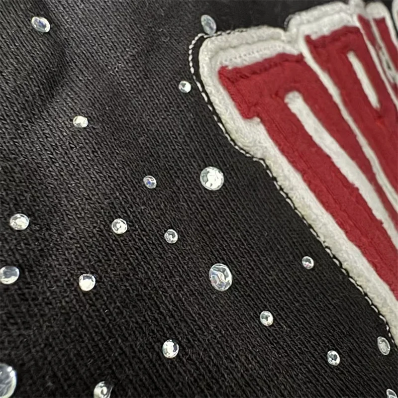 سترات بسحاب بشعار مطرز من VALLEY للرجال والنساء 1:1 أفضل جودة على الطراز الأمريكي بغطاء للرأس أسود مغسول