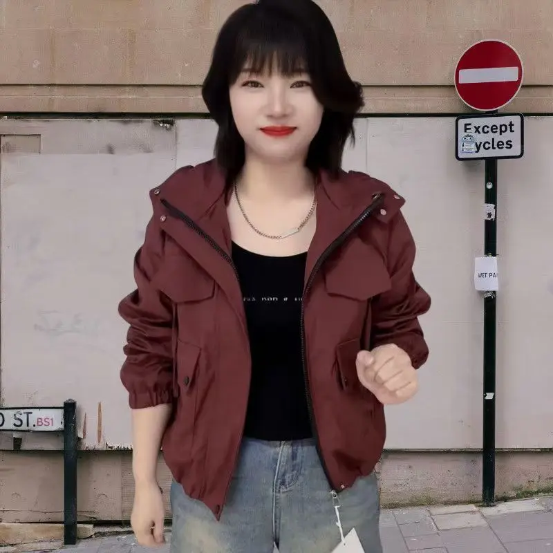 2025 Nuovo modello All'inizio della primavera Giacca sottile con cappuccio casual e versatile super bella per le donne