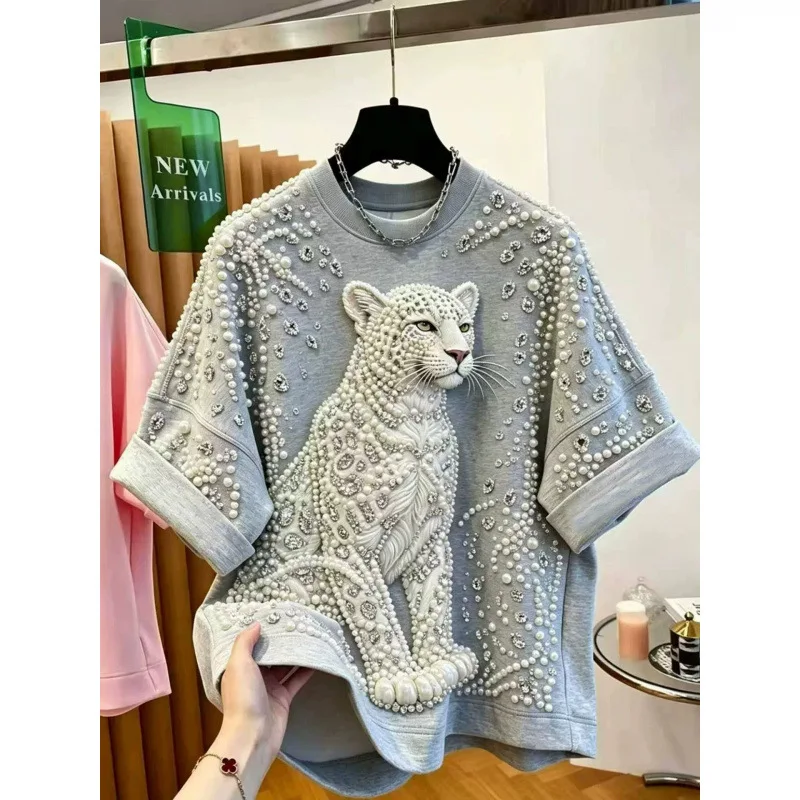 Elegant New Spring Summer Loose Gray Short Sleeve T-shirt Luxury Diamonds Leopard Beads Round Neck Pullover Top Casual Basic Tee