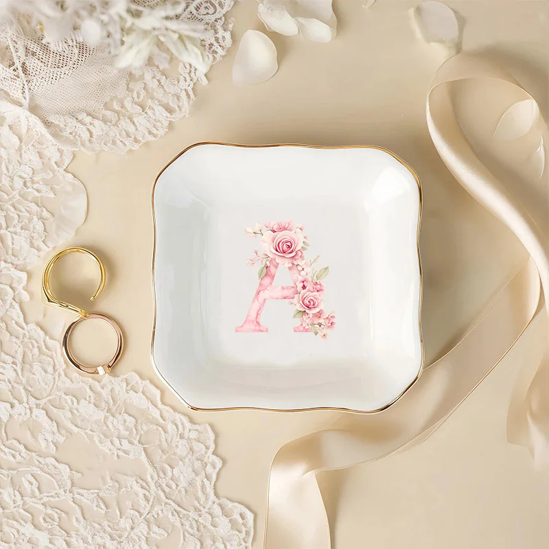 

Wedding Ring Dish with Bouquet Decoration 26 Letter Plate Wedding Bridesmaid Gift Engagement Ring Holder Trinket Tray for Table