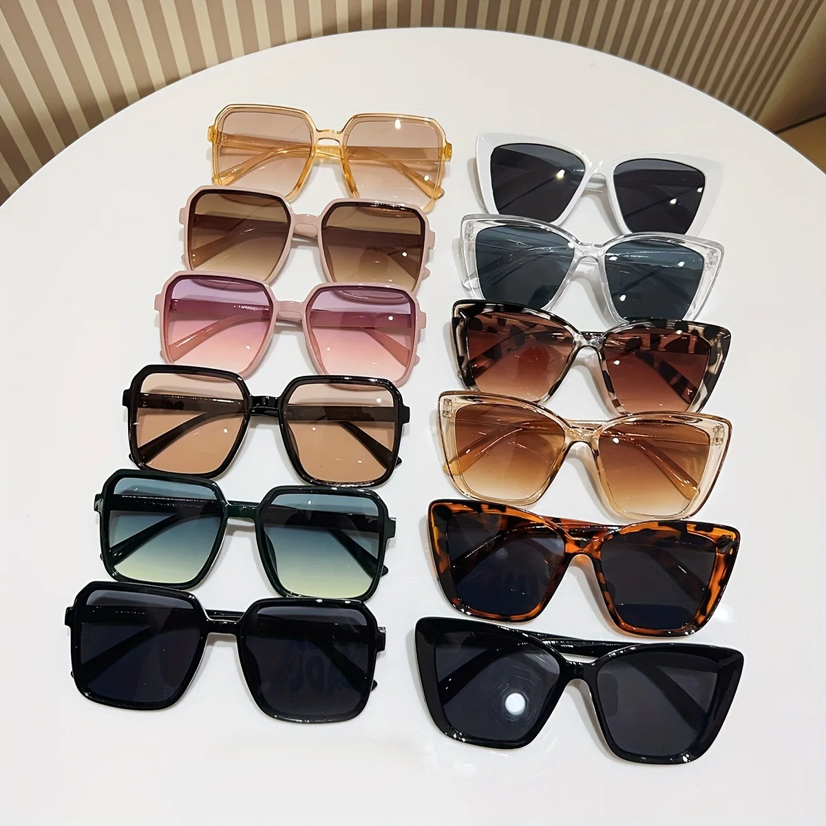 6/10/12/14 Stück gemischter Rahmen, mehrfarbig, klassische Farbe, Brillenset, Katzenaugenbrille, Mode, einfaches Foto, Partybrille, Unisex