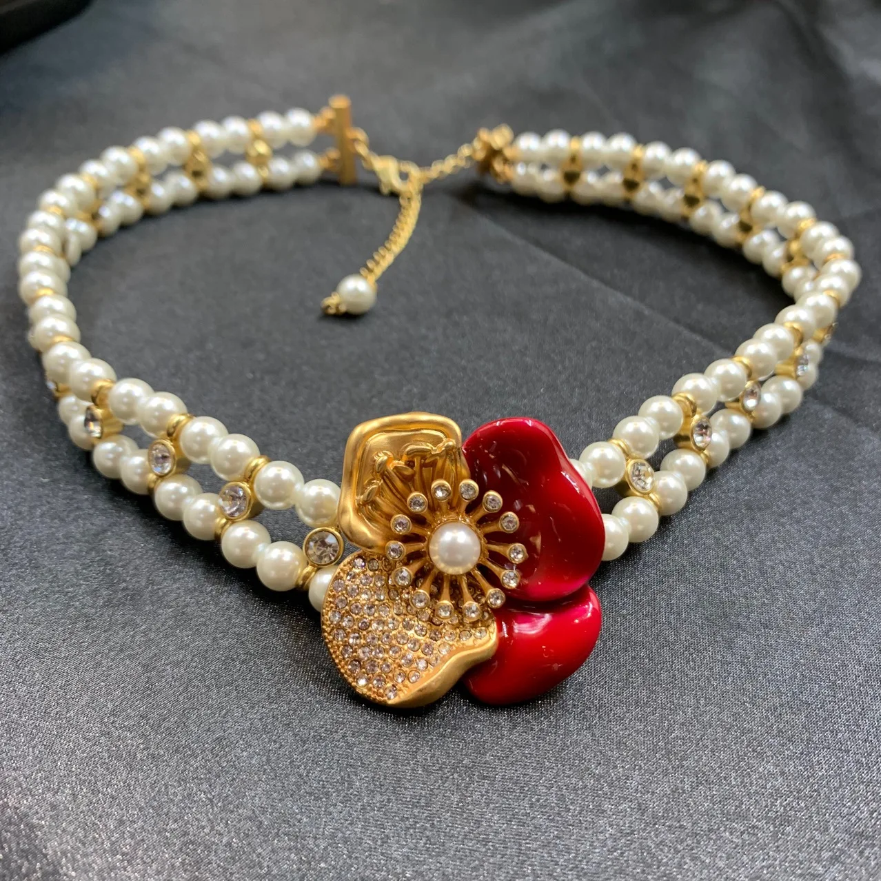 

New model Retro red enamel flower glass pearl necklace woman earrings