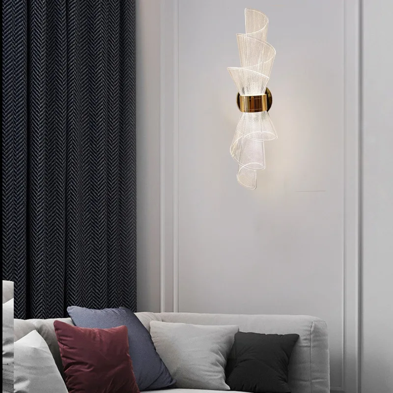 Modern LED Acrylic Torch Wall Light Nordic Luxury Bedroom Corridor Lighting Fixtures Simple Living Room TV Background Wall Lamps