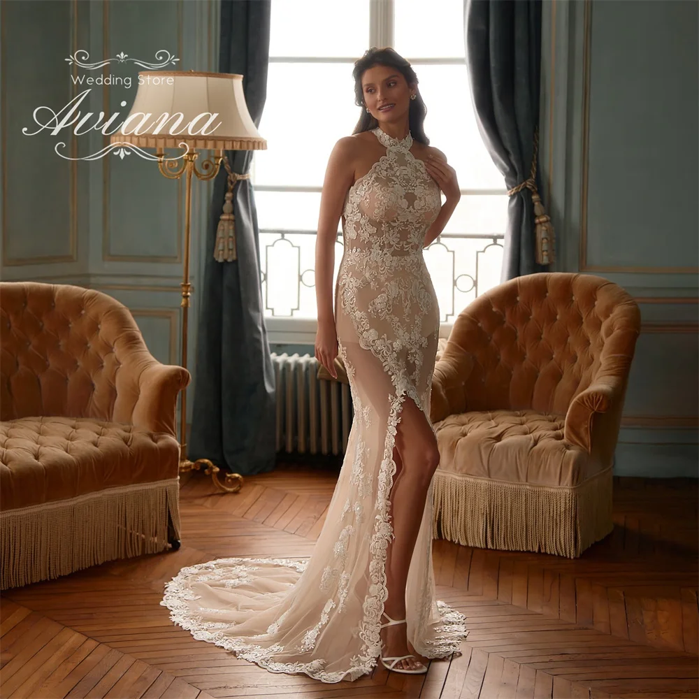 

Aviana Customized Halter Sleeveless Lace Mermaid Wedding Dress Court Train High Side Split Embroidery Design Elegant Sexy Design