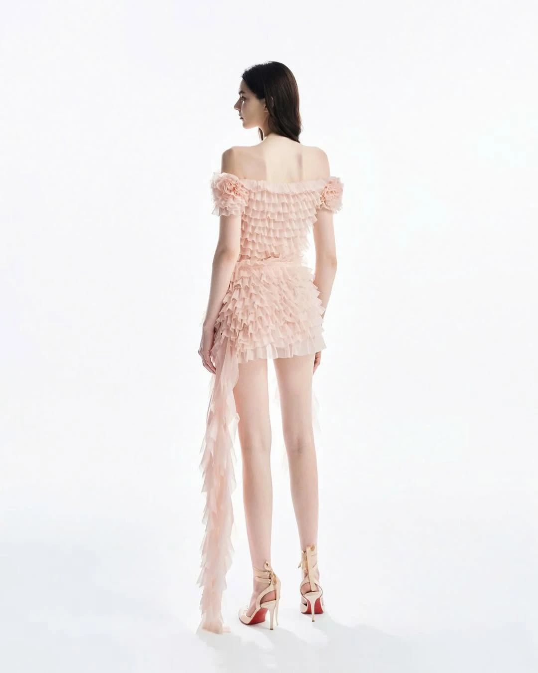 Vestido feminino sexy de tule com babados e ombro de fora, design em camadas e saia fluida para ocasiões especiais, roupa de noite, duas peças