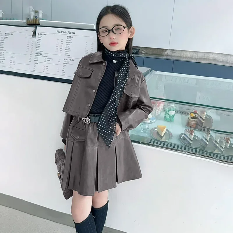 

Girls Set 2024 Autumn New Solid Trendy Leather Jacket Set Children Fashionable Cardigan Top Elegant Pleated Skirt