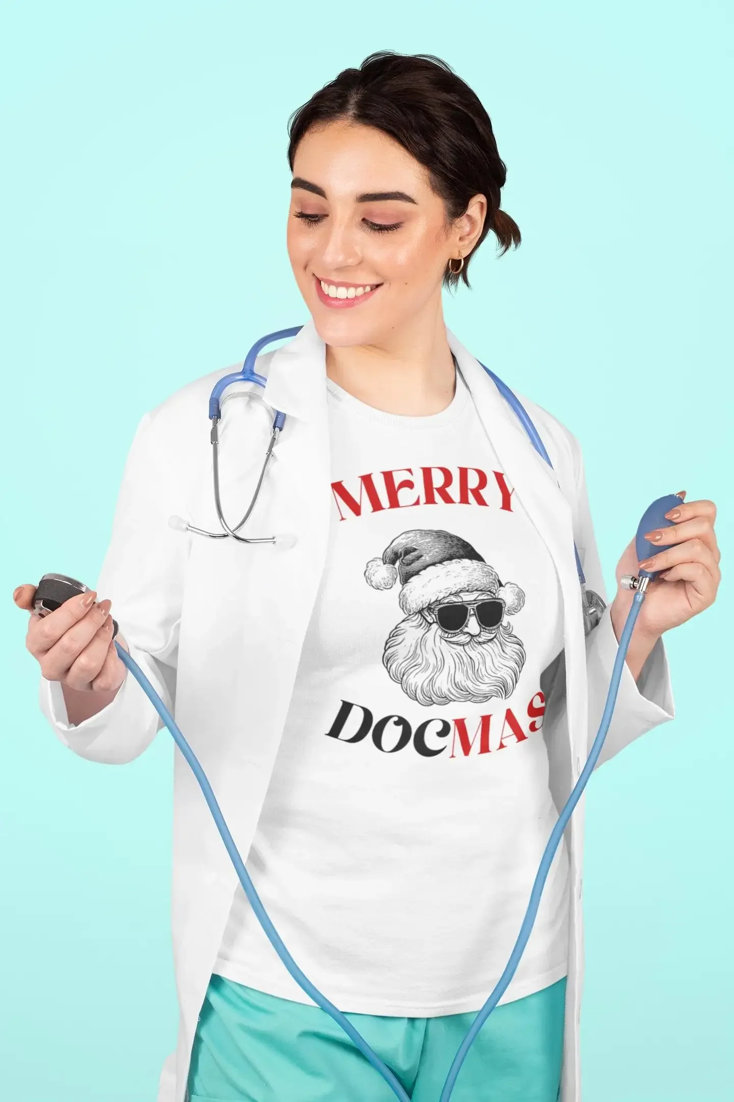 Christmas T Shirt Women for Doctors Medical Doctor Humorous Xmas Outfit Clinic Practice