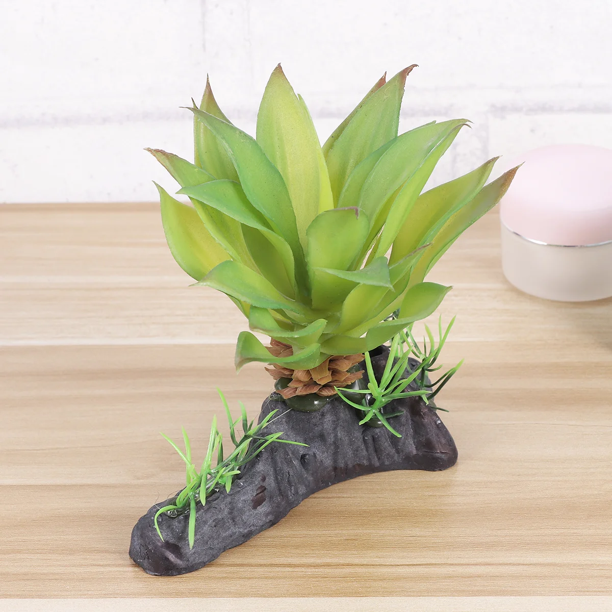 

Simulated Aquatic Plants Green Artificial Terrarium Decor For Reptile Pet Turtle Fish Tank Succulents Simulation Plant