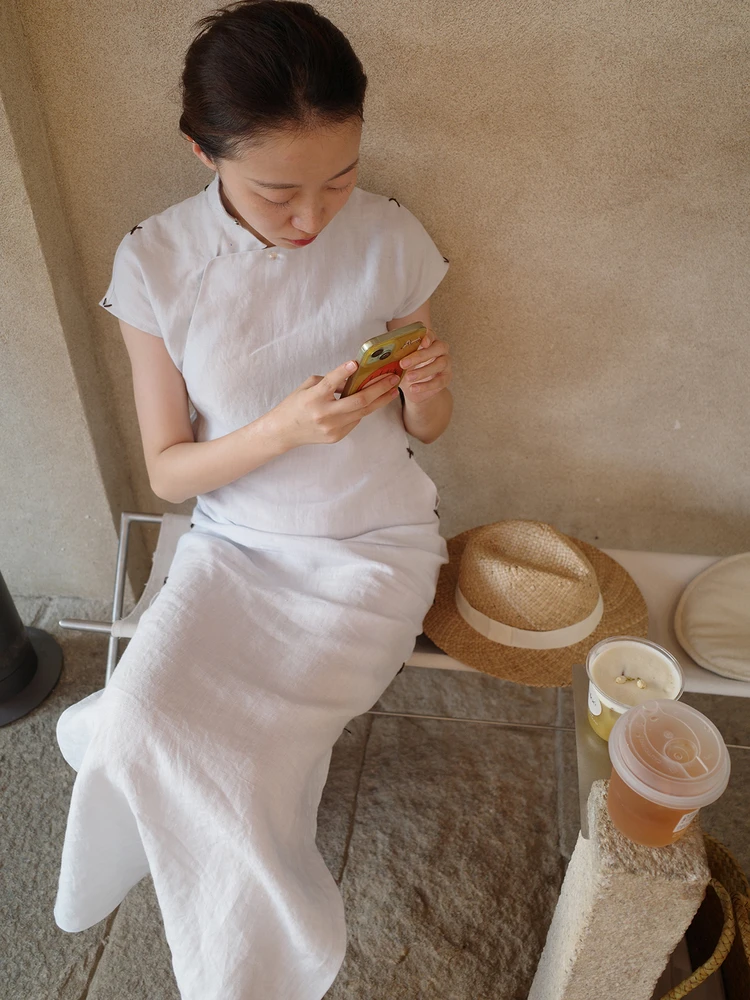 

Льняная длинная свободная одежда Mulan Lou в традиционном китайском стиле, оригинальный дизайн, дышащая, для повседневной носки