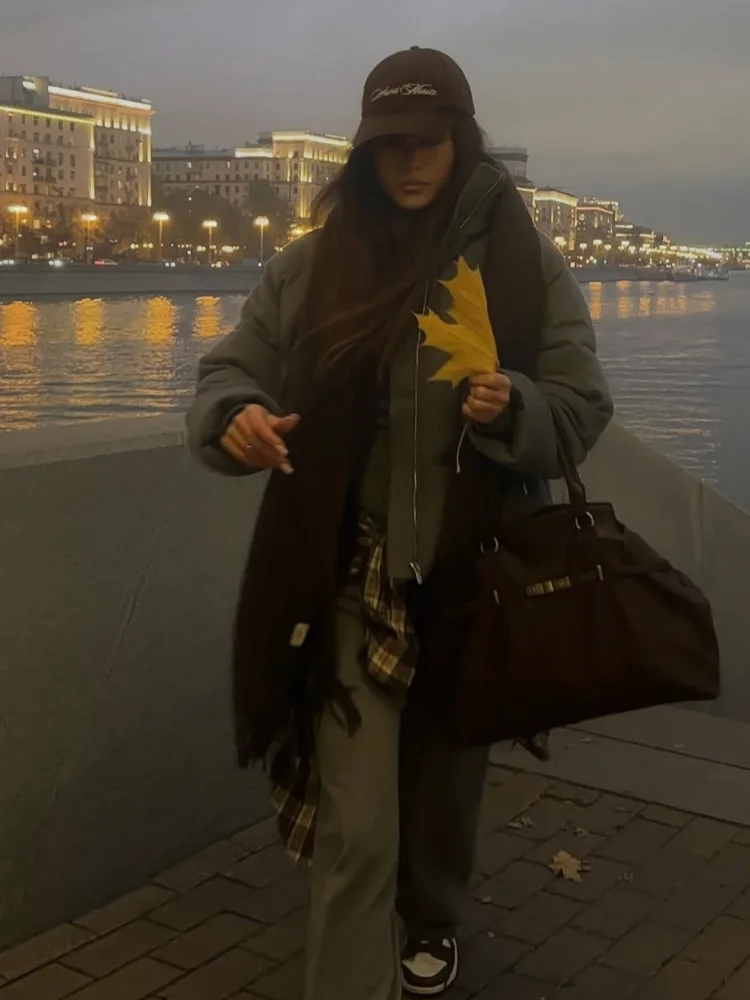 

Casual Women Grey Stand Collar Cotton Coat Full Sleeve Zipper Warm Loose Short Jacket Lady 2025 Winter Commute Street Outwears