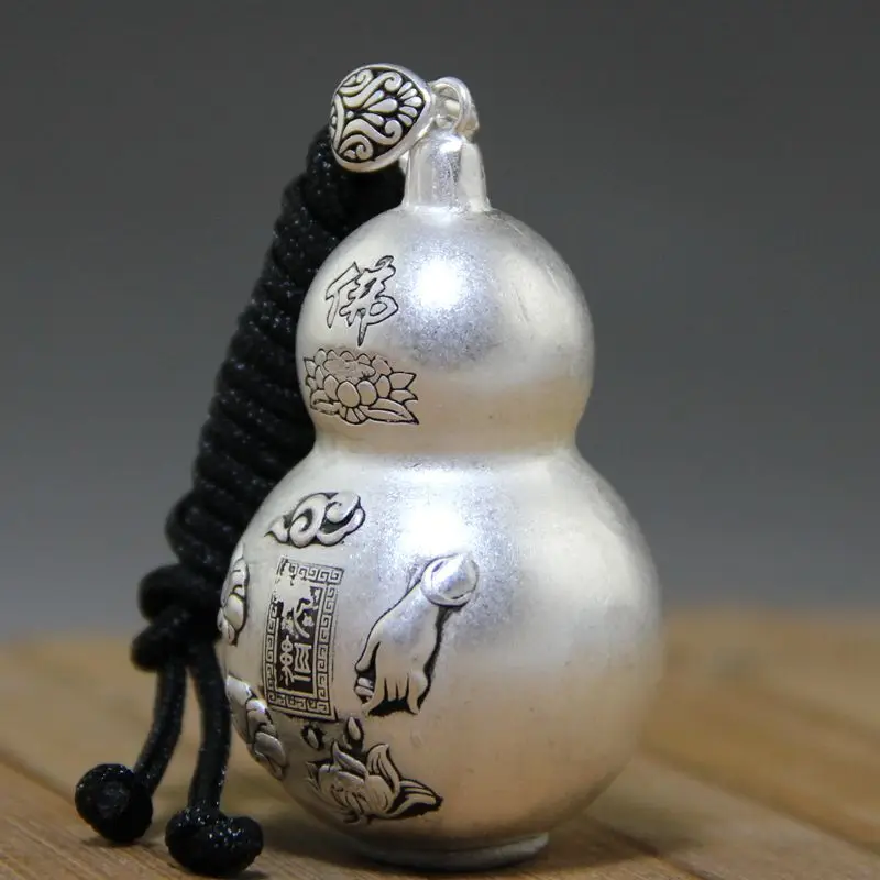 Antique White Copper Crafts Vintage Prajna Paramita Heart Sutra Pendant