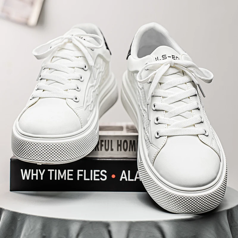 

2025 New Men's Board Shoes,sneakers,skate shoes,Casual Shoes High-Quality New Arrival Non-Slip Classic Trendy Breathable Boost