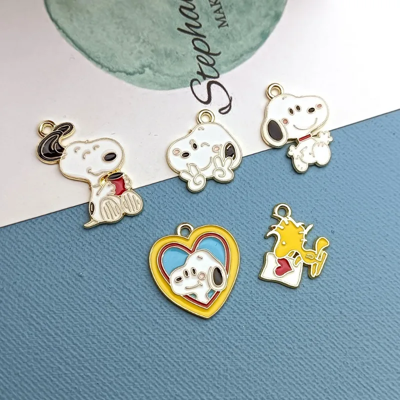 

10Pcs Snoopy Love Dog Pendant Necklace Keychain Pendant Bag Accessories Diy Handmade Alloy Jewelry Accessories Children's Gifts
