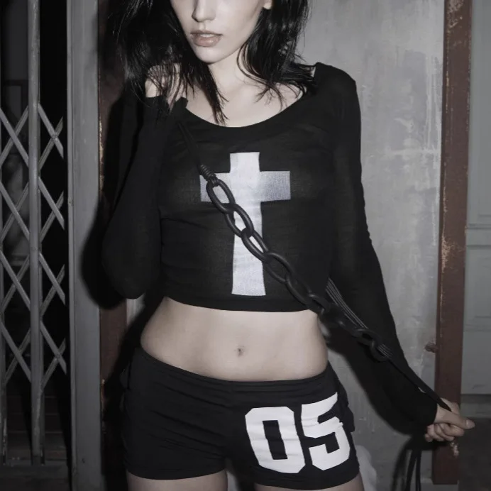

YK Punk Sle Spicy Girl Crop Top Millennium Cross Detail Slim Fit Ciwalk ort Pants Spring Season Faionable Menswear