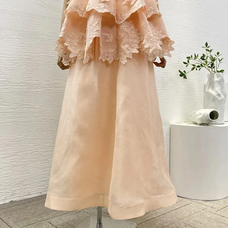 2025年新作コレクション レディース ピンクレース パッチワーク カスケード ディープVネック バックレス ノースリーブ カットアウト ミディ丈ワンピース