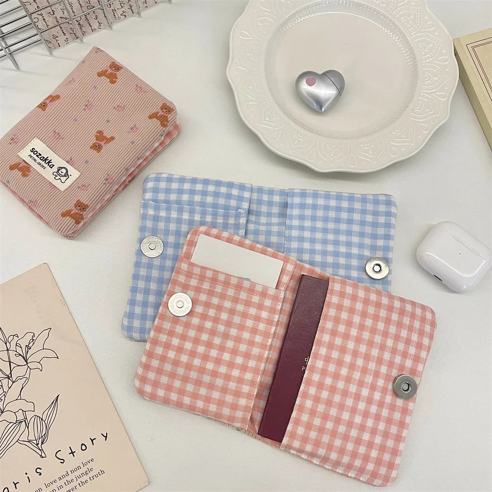 

Bank Card Case Travel Accessories Floral Passport Holder ID Card Holder Travel Passport Covers Passport Organizer Ticket Holder