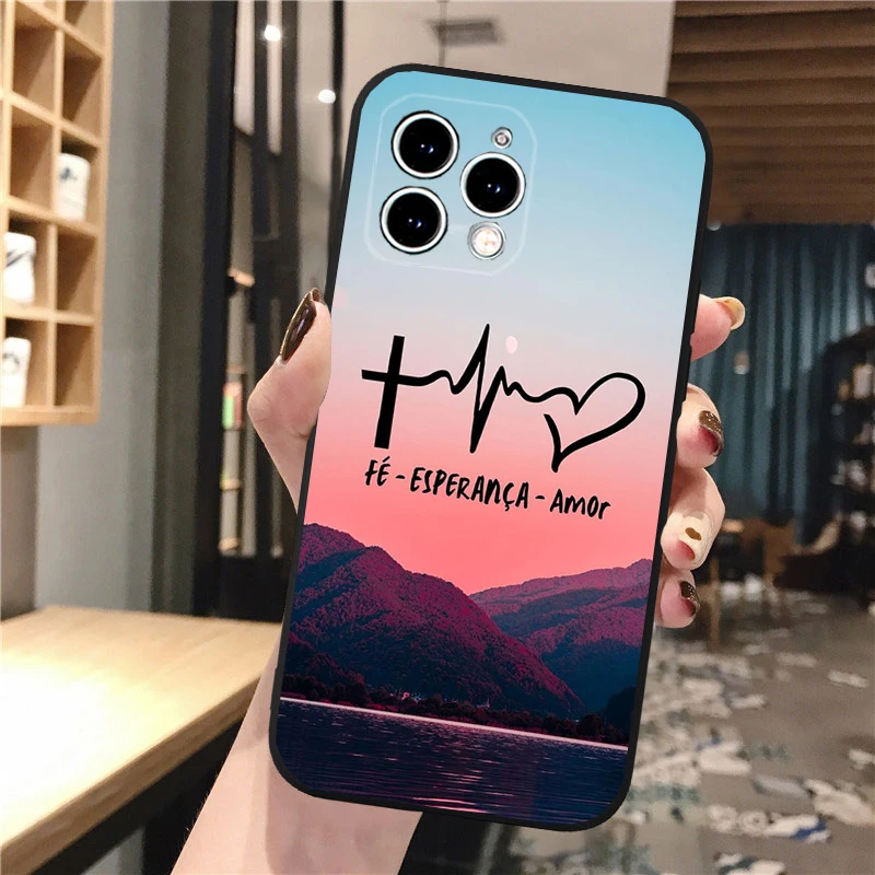 God Jesus Phone Case For iphone 17 Pro Max Air 16 15 14 13 Pro Max 15 16 Pro 15Plus Shell