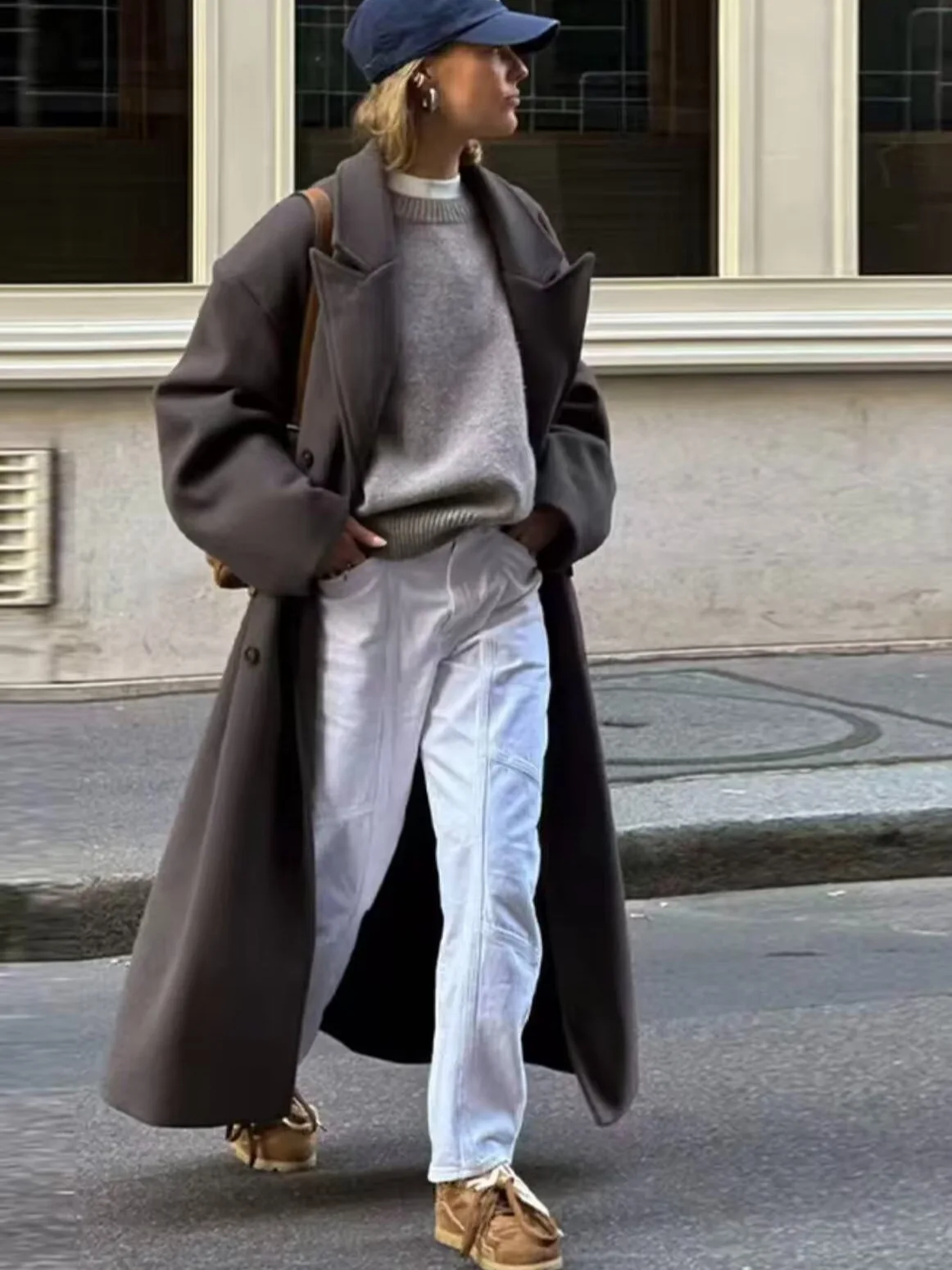 

Street Women's Brown Overcoats Loose V-neck Double Breast Full Sleeve Female Long Coats 2025 Autumn Winter Lady Commute Outwear