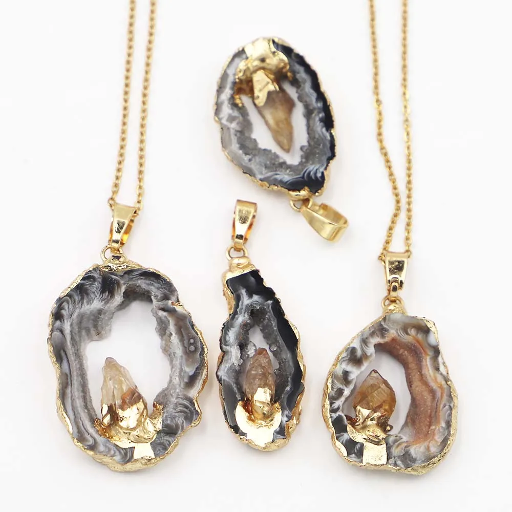 

Natural Raw Stone Irregular Agate Piece Inlaid Topaz Pendant Necklace Personality Fashion Collarbone Chain Jewelry Wholesale 4Pc