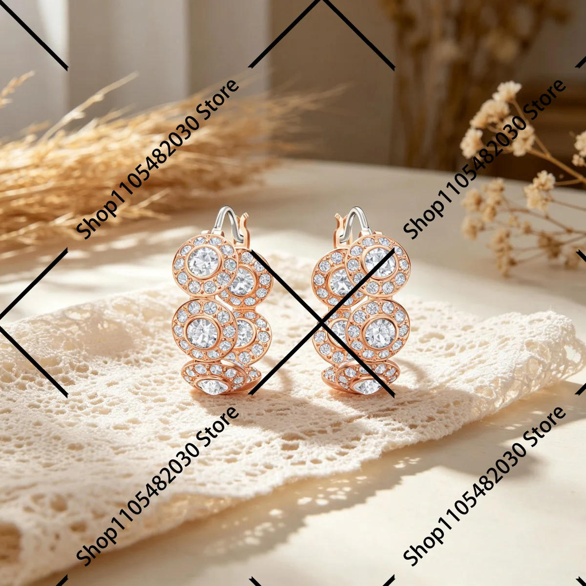 

Chic Two-tone Earrings Mixed Tone Design for Modern Women