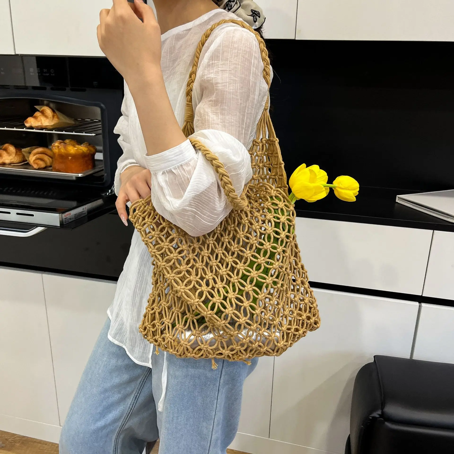 

Leisure large capacity cotton woven bag new hollow straw woven bag tote bag one shoulder holiday style beach bag female