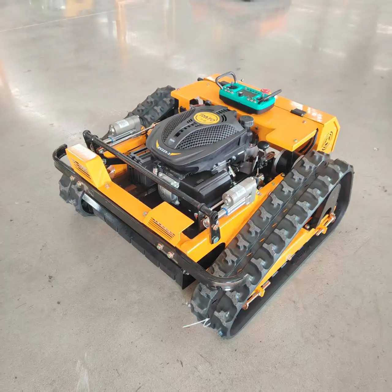 맞춤형 무선 4행정 크롤러 잔디깎이: 제로 회전 고효율 크롤러 잔디깎이 로봇 트랙터