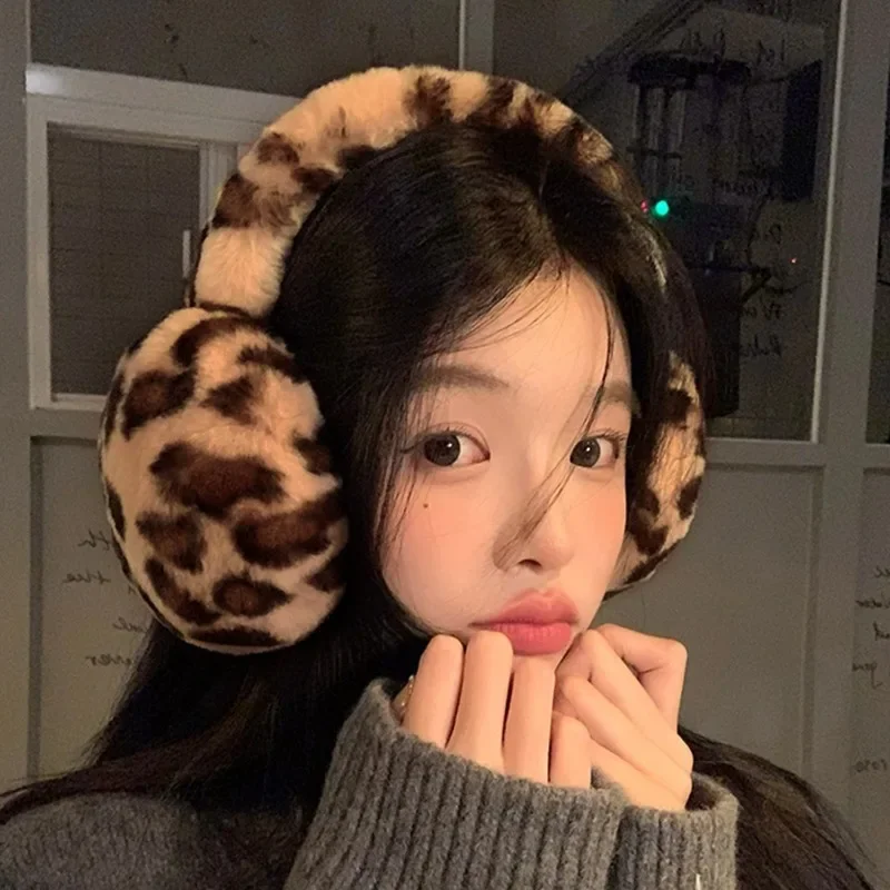 Plush Leopard Print Earmuffs Warm Autumn Winter Ear Protection Soft Faux Fur Foldable Ear Cover Korean Fashion Decorative Gift