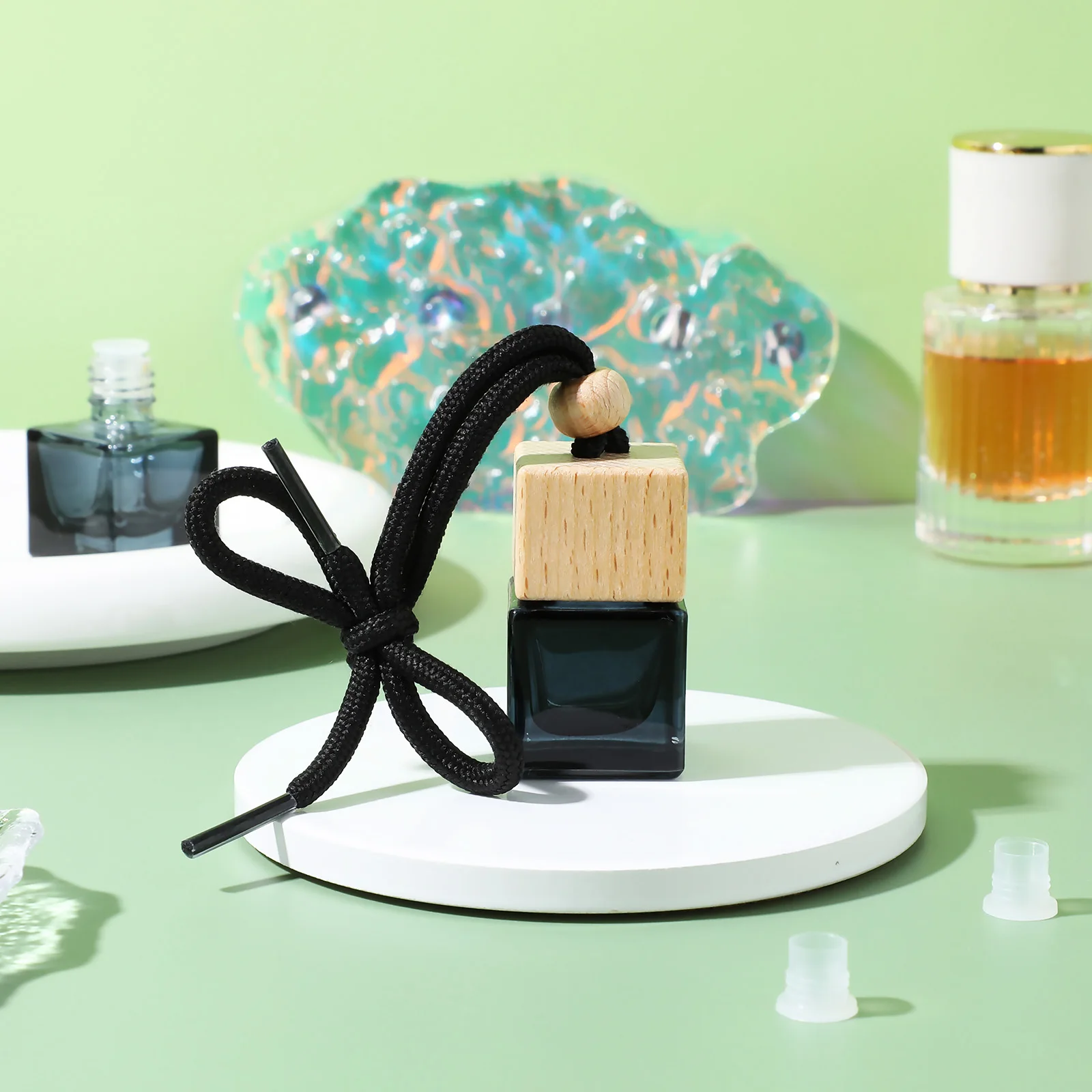 

10Pcs Car Air Freshener Bottle Pendant Glass and Wood Hanging Diffuser for Essential Oils Refillable Auto Interior Decor