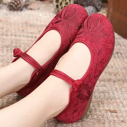 Scarpe da ballo con ricamo rosso di alta qualità retrò da donna scarpe basse da donna Casual bianche dolci antiscivolo in canapa Zapatos Mujer E6184x