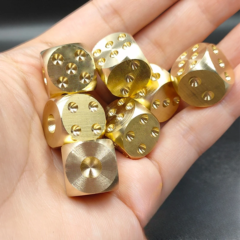 

Набор из 6 шт., пластиковые игральные кости с краской, золотистые, серебряные игральные кости с закругленными углами, цифровые игральные кости для KTV, бара, вечеринок, развлечений