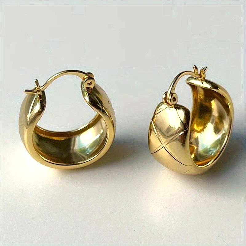 Vintage Einfaches Design Vergoldete Chunky Creolen Damen Mode Klassischer Schmuck für Party Festival Feier Accessoires