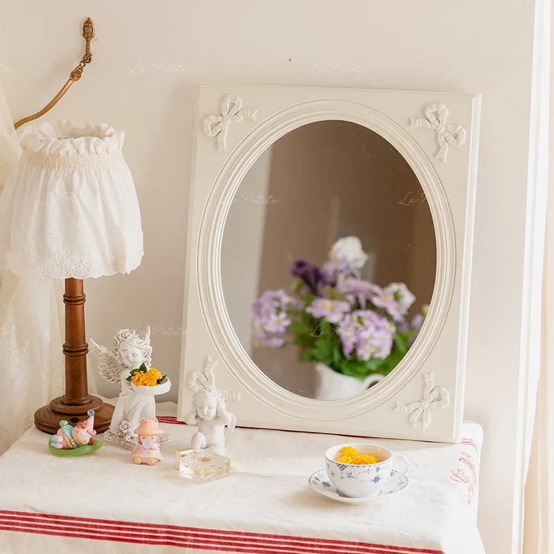 Aesthetic Vanity Mirror Living Room Modern Nordic Decoration Korean Style Mirror Funky Dressing Table Espelhos Home Decorations