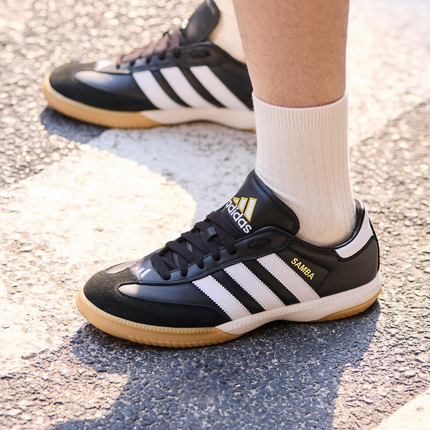 

Оригинальные противоскользящие спортивные кроссовки унисекс Adidas SAMBA MN IF1952