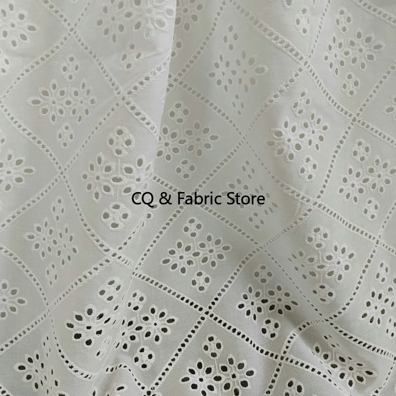 

Ширина 130 см, 1 ярда/лот, белый 3D цветок, ажурная хлопчатобумажная ткань с вышивкой, платье/одежда/ скатерть/материал занавески своими руками