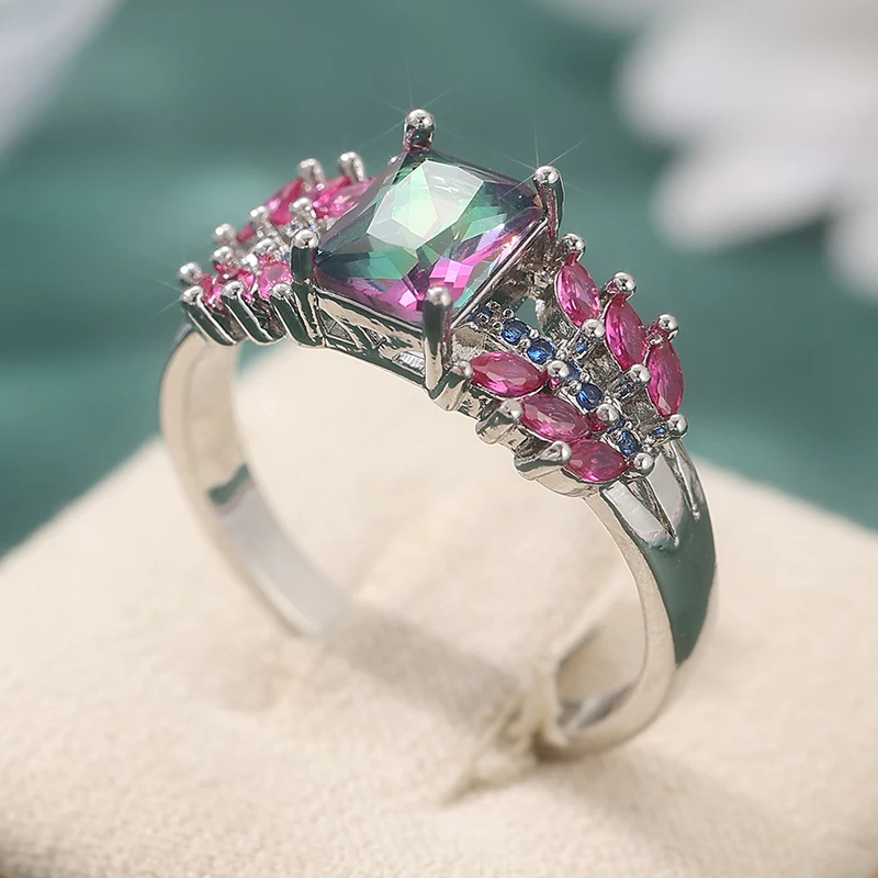 Vintage-Ring für Damen mit eingelegten lila CZ-Steinen, exquisite silberfarbene Geometrie, für den täglichen Gebrauch, Partyschmuck, Jubiläumsgeschenk – Detail 4