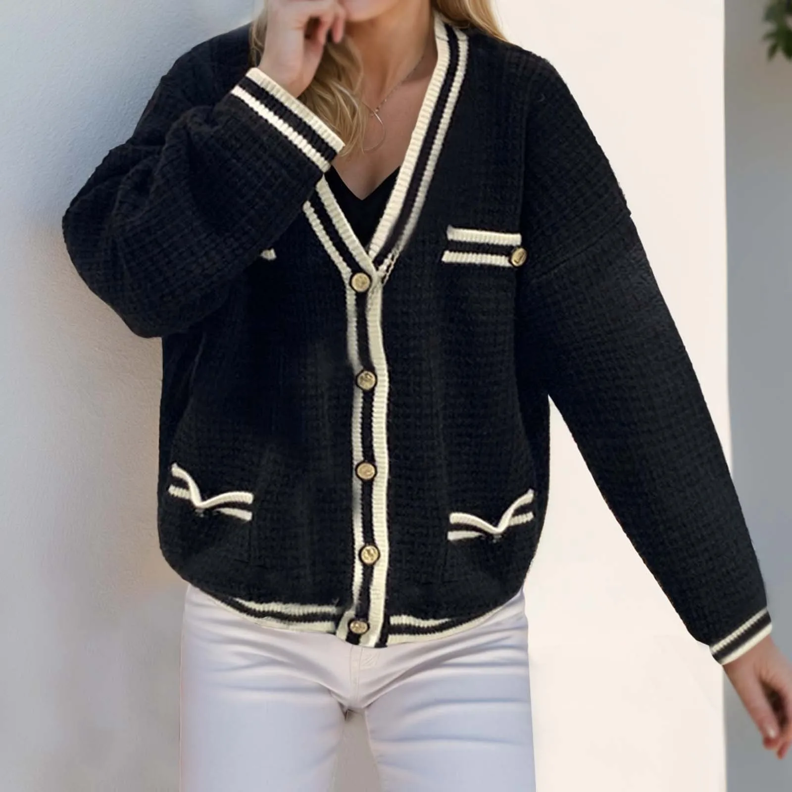 

Women's Cropped Cardigan Sweaters Long Sleeve Elegant Pearl Button Down Knit Open Front V Neck Jacket Winter Wear Women Jacket