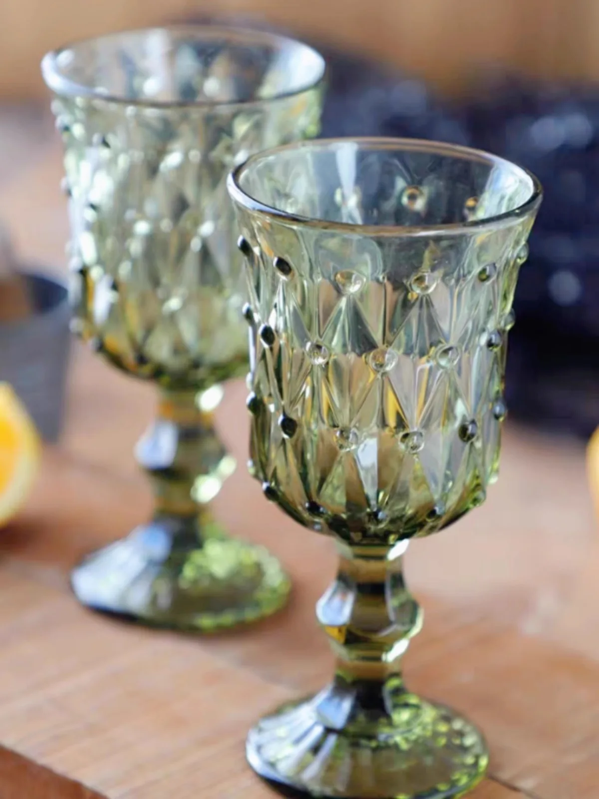 

European Retro Diamond Wine Glass With Embossed Glass,Light Luxury, Antique Style, Thick Glass Cup Home Drinkingware