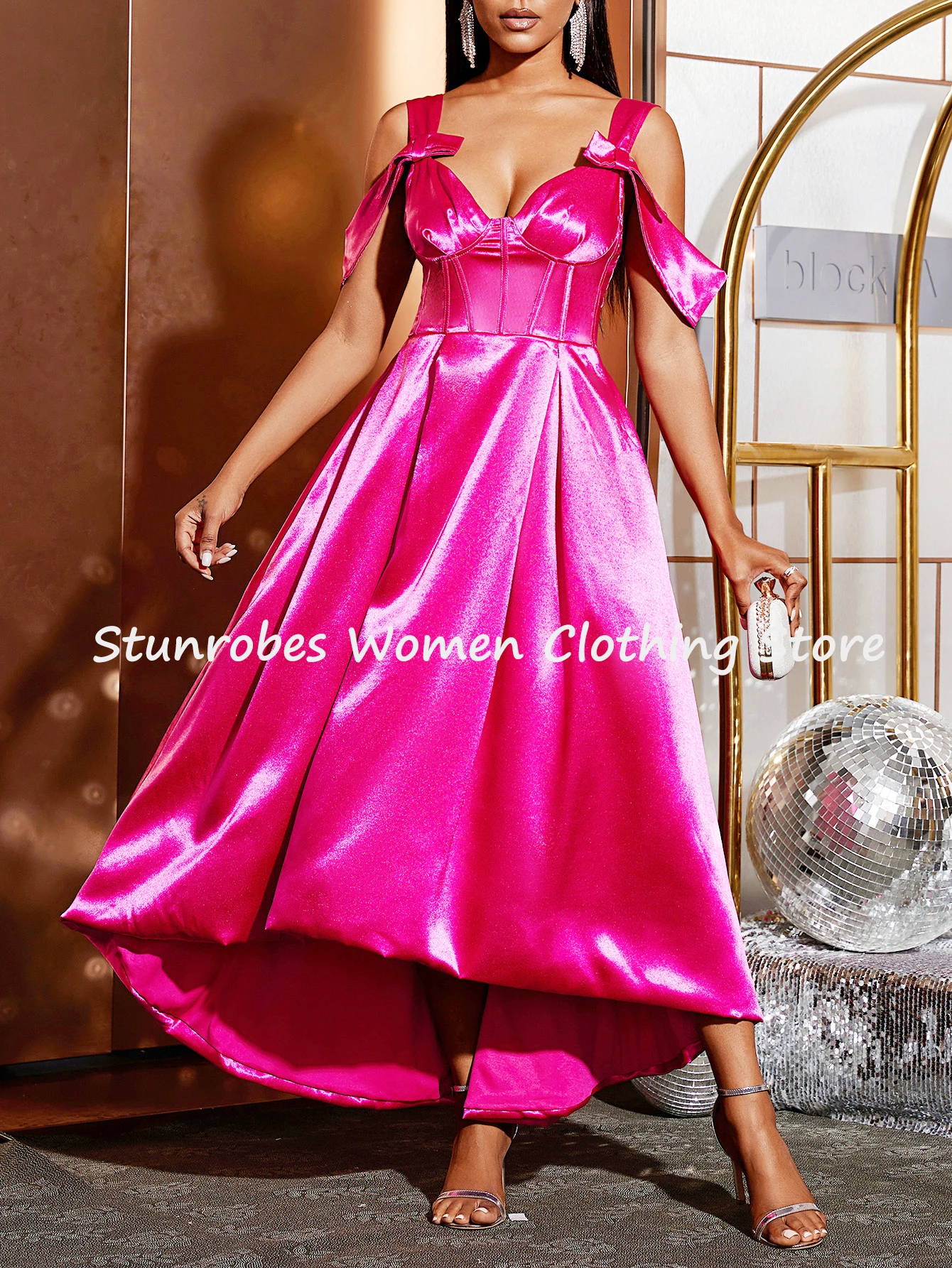 

Sexy Evening Thick Satin Special Occasion Women's Spaghetti Strap Party Ball Gown Slash Neck Backless Prom Cocktail Robe Dresses