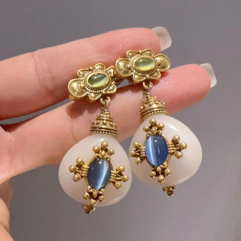 Vintage Glass Bee Drop Earrings Luxury Designer Jewelry Blue Stone Gold Color Flower Wedding Decorations Gifts Part New 2025